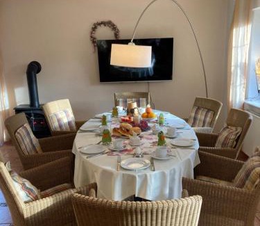 Elten Apartment | Ferienwohnung auf dem Eltenberg
