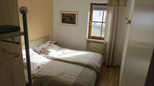 Arlaching Apartment | Ferienwohnung Chiemseestrand