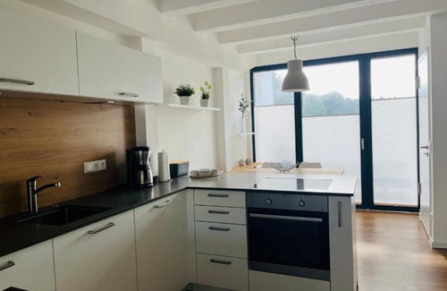 Prora Apartment | Ferienwohnung "Dani" - Haus Stubnitz