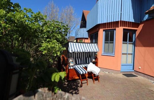 Ostseebad Wustrow Apartment | Ferienwohnung mit Terrasse Direkt Hinter dem Deich