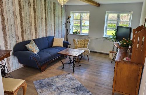 Steinbergkirche Apartment | Ferienwohnung Ebsen