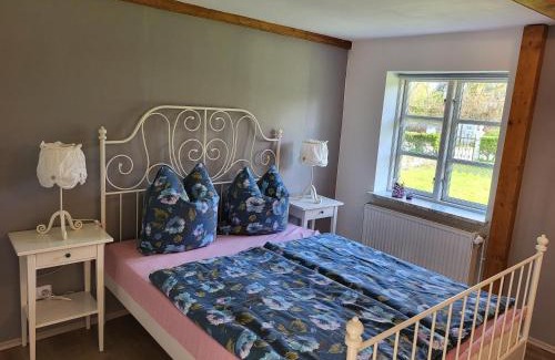 Steinbergkirche Apartment | Ferienwohnung Ebsen