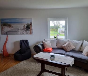 Katzow Apartment | Ferienwohnung Editha mit Wintergarten