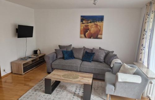 Bad Endorf Apartment | Ferienwohnung Leo
