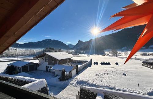 Unterammergau Apartment | Ferienwohnung mit Bergblick