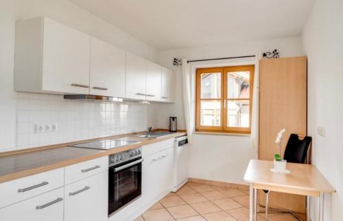 Unterammergau Apartment | Ferienwohnung mit Bergblick