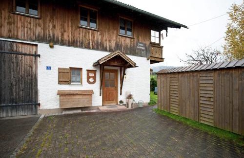 Steingaden Apartment | Ferienwohnung mit Pool in Steingaden