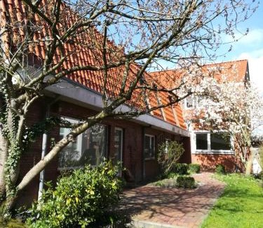 Suderneuland I Apartment | Ferienwohnung nähe Bahnhof ZOB