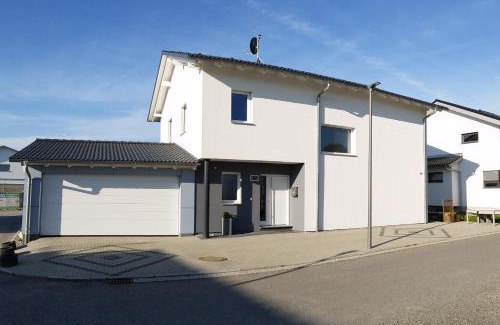 Oberteuringen Apartment | Ferienwohnung Pfaffenberg