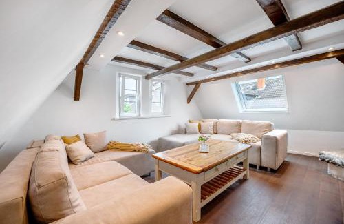 Wallersheim Apartment | Ferienwohnung Rheinblicknow