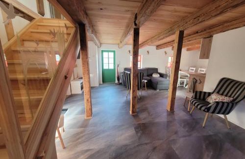 Bertsdorf Apartment | Ferienwohnung Scheibe