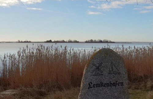 Lemkenhafen Apartment | Ferienwohnung Seglernest 2