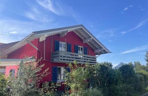 Kiefersfelden Apartment | Ferienwohnung Seidenhuhn