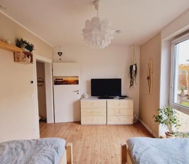 Topchin Apartment | Ferienwohnung Sunny 1