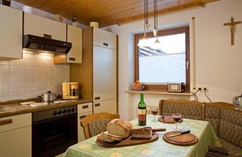 Titisee-Neustadt Apartment | Ferienwohnung-Talblick