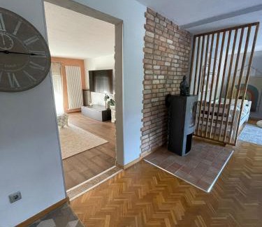 Uchtelfangen Apartment | Ferienwohnung Uchtelfangen