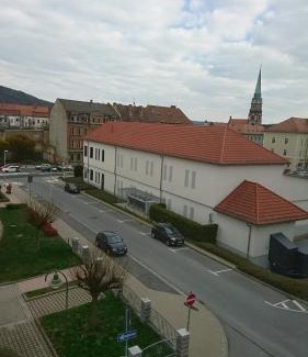 Loebau Apartment | Ferienwohnung und Apartment Löbau, Stadt- und messenah