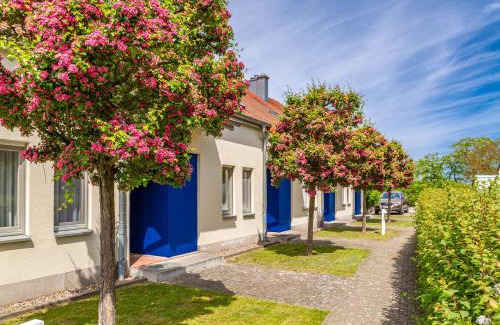 Mellenthin Apartment | Ferienwohnung Wasserblick mit Balkon