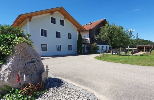 Chieming Apartment | Ferienwohnung Weidblick