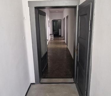 Muenchberg Apartment | Ferienwohnung Wunderlich rot
