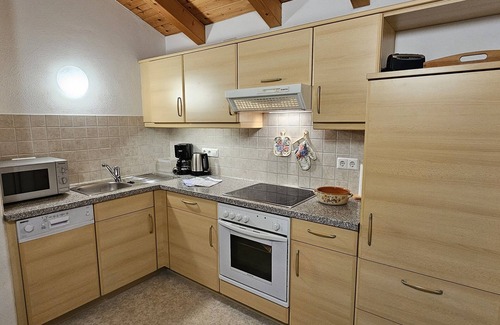 Inzell Apartment | Ferienwohnung Zuahaisl für 4 Personen, 2 Schlafzimmer mit Balkon, 70 m²