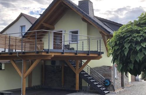 Grossdubrau House | Ferienwohnung Zum Leuchtturm