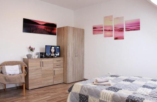 Hanstedt Apartment | Ferienzimmer 1 Engelmann-Beck