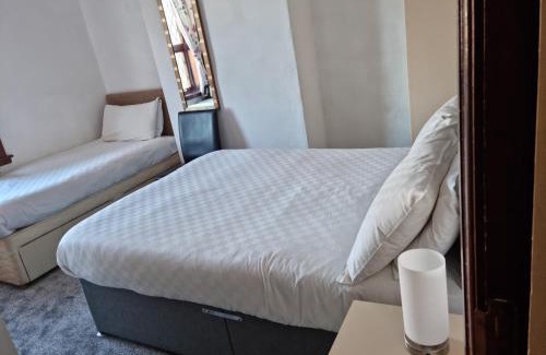 Blackpool Town Center House | Fern Villa