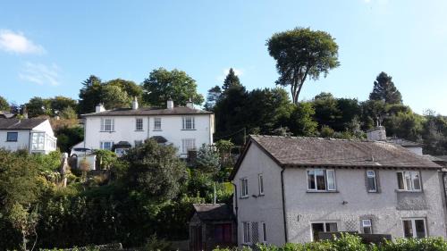Ambleside House | Ferndale Lodge