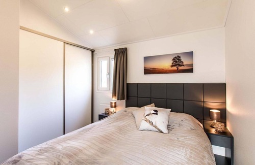 Lunteren Ski Chalet | ✓ Ferox at Landgoed de Scheleberg ✓ Holiday home for 5 persons ✓ Situated in Lunteren (Gelderland) ✓ Holiday park at the Veluwe ✓ Book directly at the park