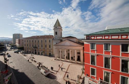 Murat Town Bed & Breakfast | Ferrari Suite