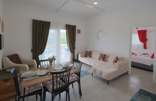 Yaniklar Villa | FETHİYE YANIKLARDA 2+1 ÖZEL HAVUZ VE BAHÇELİ ŞİRİN VİLLA