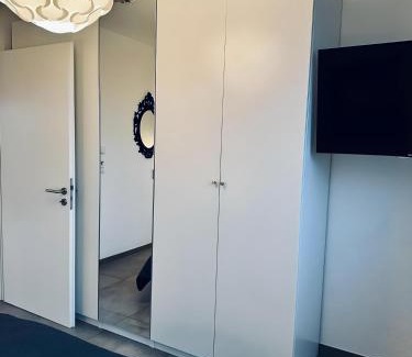 Nordhorn Apartment | FeWo Am Povelturm - mit Aufzug und großer Loggia