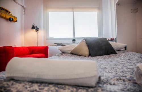 Parque Alcosa Apartment | FIBES Apart Loft by Valcambre
