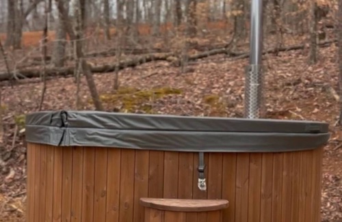 Travelers Rest RV Rental | Field Trip Unit 12 XL Bell Tent