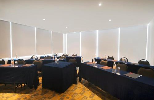 San Jose Insurgentes Hotel | Fiesta Inn Insurgentes Sur