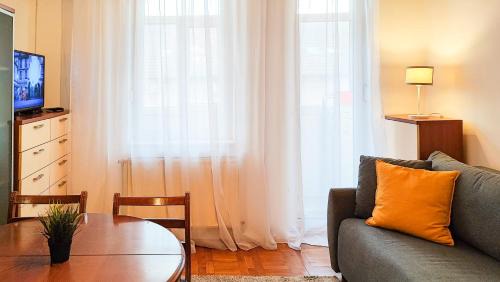 Grbavica Apartment | FilinHome La Gala