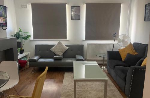 Oldbury Apartment | Filmon’s place