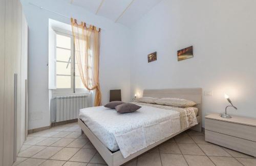 Finalborgo Apartment | Finalborgo - Casa Nanetti 6 posti in centro