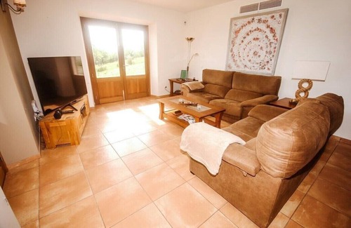 Maria de la Salut Ski Chalet | Finca Bona Vista - Countryside, Relaxation and Private Pool