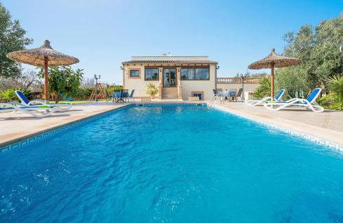 Ariany Villa | Finca Calderitx