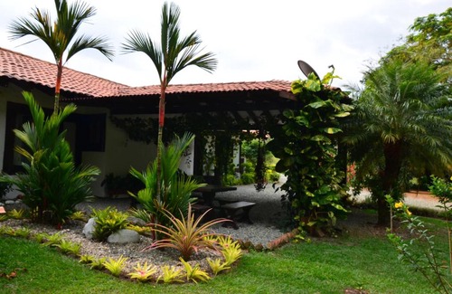 La Tebaida House | Finca El Huerto Wind Hill Tours Adventure