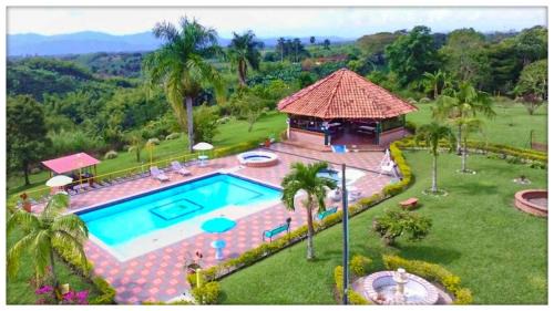 Quimbaya Hotel | FINCA HOTEL TRADICION CAFETERA