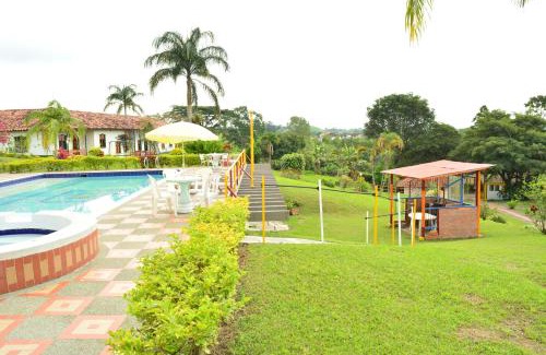 Quimbaya Hotel | FINCA HOTEL TRADICION CAFETERA