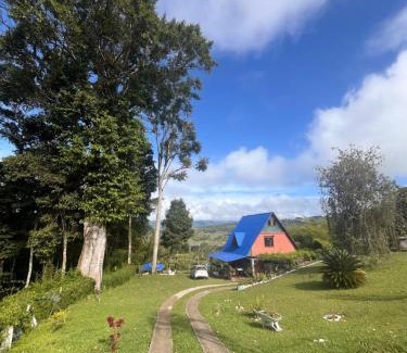 Yotoco Ski Chalet | Finca Lago Calima