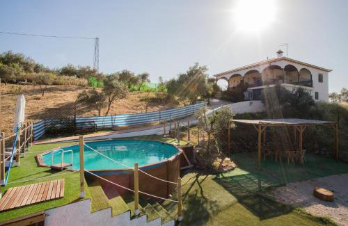 Riogordo House | Finca Pil - Casa rural con piscina