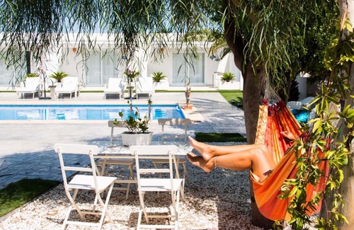 Elche Bed & Breakfast | Finca Pura, Clothing Optional Guestrooms