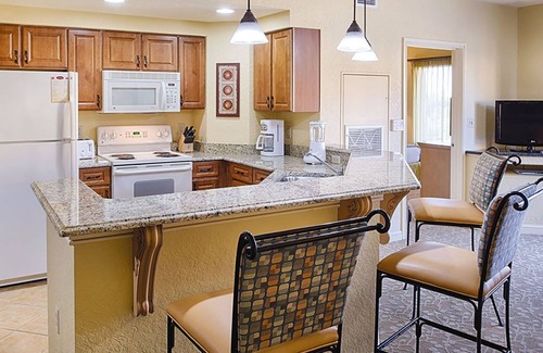 Bay Lake Resort | 𝐅𝐢𝐧𝐝𝐢𝐧𝐠 𝐌𝐞𝐢𝐥𝐢 Inside Disney Gates Bonnet Creek Resort+Perks, 2BR