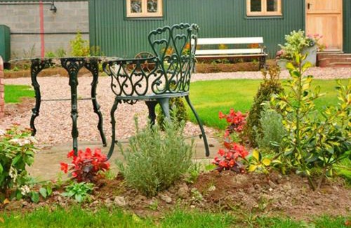 Coalbrookdale Ski Chalet | Finest Retreats - Shepherds Lodge at Morrells Wood