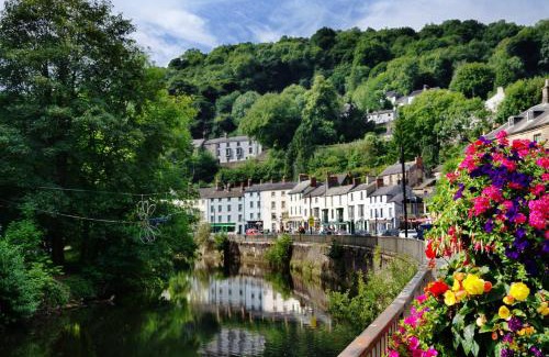 Matlock House | Finest Retreats - The Church Vaults